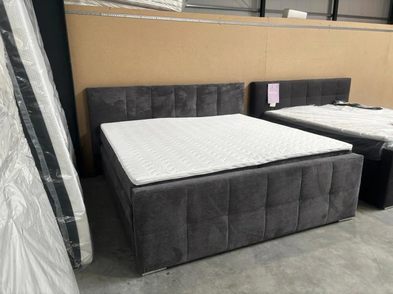 Boxspringbett Cordstoff Grau 200x200 cm - Bild 4