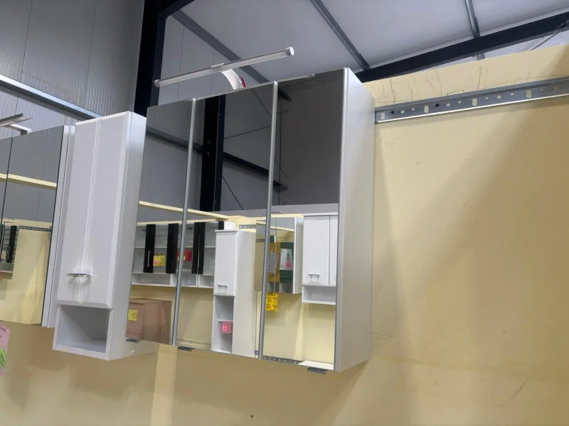 Spiegelschrank Weiß LED 60x21x64 cm Badmöbel