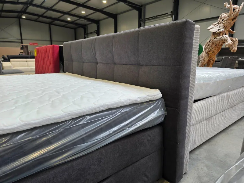 Boxspringbett Anthrazit Velour 180x200 mit Bettkästen - Bild 2